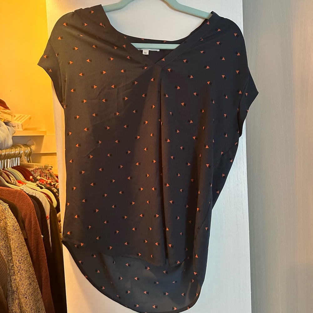 Stitch fix fun 2 fun size medium blue blouse